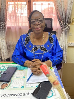 Mme GOMINA Julienne